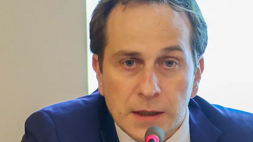 Il direttore Denis Caporale