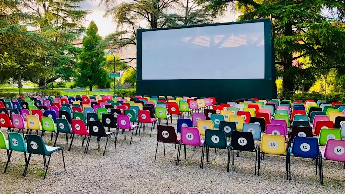 Torna il cinema all’aperto al parco Loris Fortuna