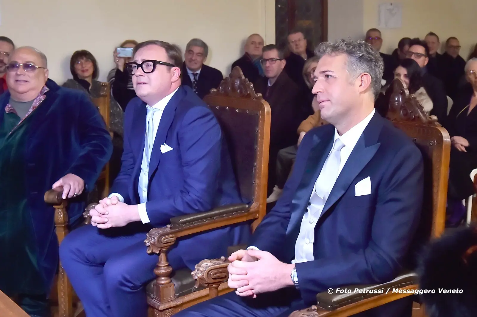 Dopo otto anni assieme e trent'anni di amicizia, Tommaso Cerno e Stefano Balloch si sono sposati. L'unione civile tra l'ex parlamentare dem e direttore del quotidiano L'Identità e l'ex sindaco di Cividale è stata celebrata oggi, mercoledì 28 dicembre, nel monastero sconsacrato di Santa Maria in Valle alla presenza dei familiari e degli amici degli sposi. (Foto Petrussi)