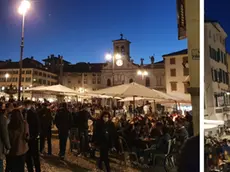 Le immagini di sabato sera a Udine prima delle 18 (orario di chiusura dei bar)
