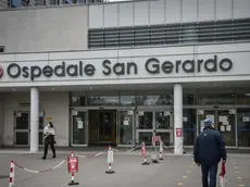 The entrance of the San Gerardo hospital in Monza, northern Italy, during the second wave of the Covid-19 coronavirus pandemic, 11 november 2020. Ansa/Matteo Corner