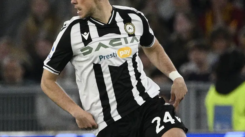 Il serbo Lazar Samardzic è finito anche sul taccuino dell’Inter, oltre che su quello di Milan, Napoli e Lazio