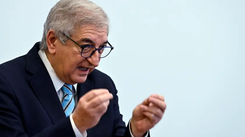 Tommaso Foti, capogruppo di Fratelli d Italia alla Camera, durante la conferenza stampa di Fratelli d Italia alla Camera sui risultati del Governo Meloni al Sud e sulla inefficienza del Governatore De Luca, Roma, 11 aprile 2024. ANSA/RICCARDO ANTIMIANI