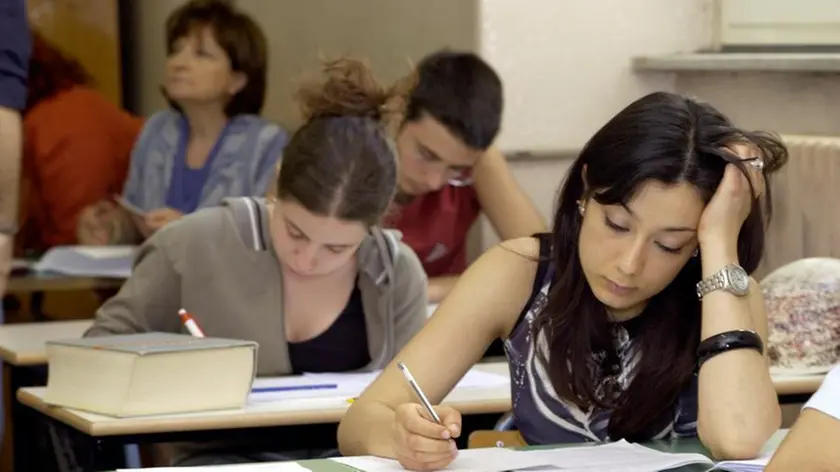 Studenti di un liceo in una foto di archivio