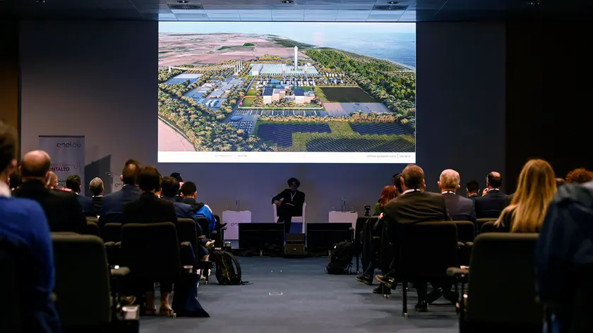 Il convegno organizzato da Enel ÔProgetto Montalto, verso il nuovo polo energetico integratoÕ presso la centrale elettrica Alessandro Volta di Montalto di Castro (Viterbo), 22 aprile 2022. ANSA/RICCARDO ANTIMIANI