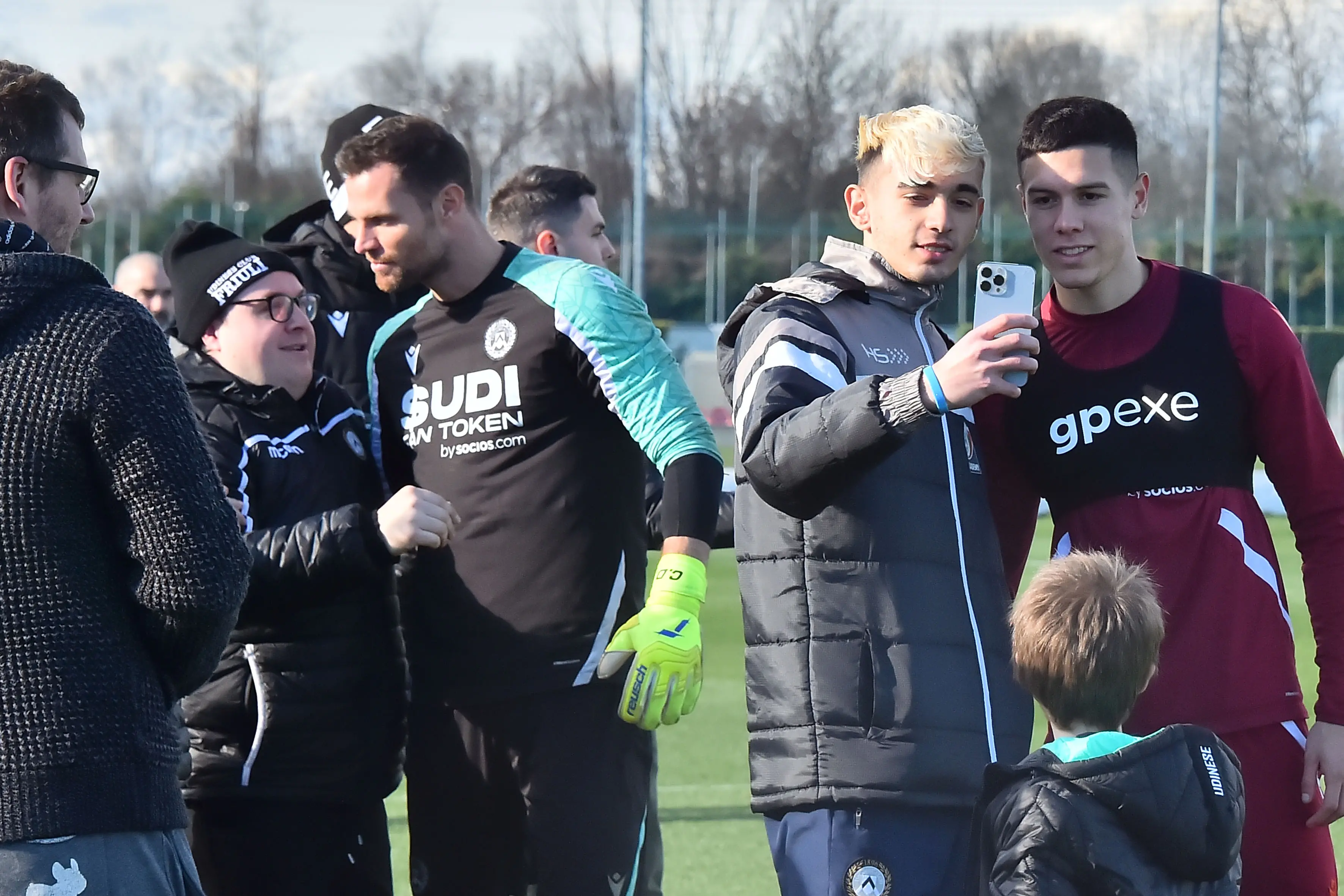 Udine 14 Gennaio 2023.I tifosi incontrano l' Udinese dopo l' allenamento. © Foto Petrussi