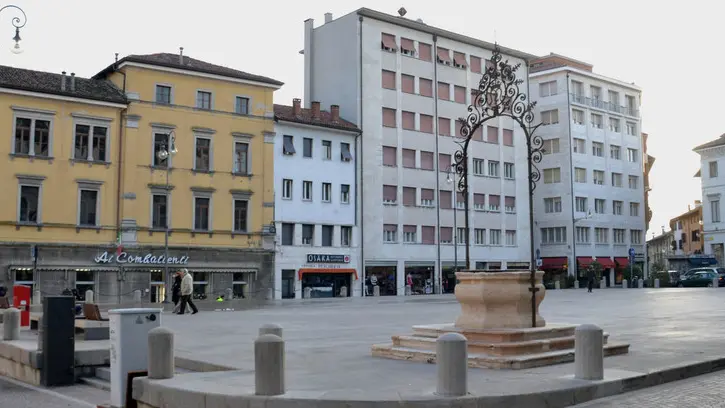 Udine 11 dicembre 2015. piazza XX settembre © Petrussi Foto Press TURCO