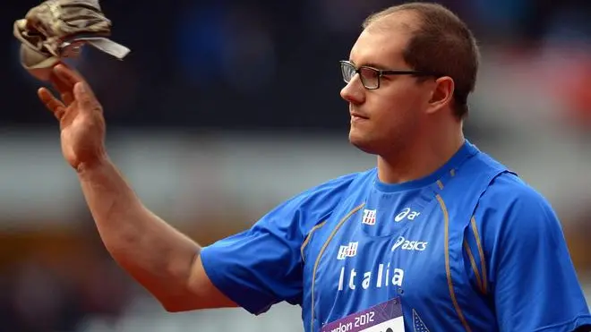 epa03337691 Lorenzo Povegliano of Italy during the Men's Hammer Throw Qualification at the London 2012 Olympic Games Athletics, Track and Field events at the Olympic Stadium, London, Britain, 03 August 2012. EPA/BERND THISSEN