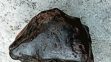 L’agglomerato nero ritrovato a Budoia