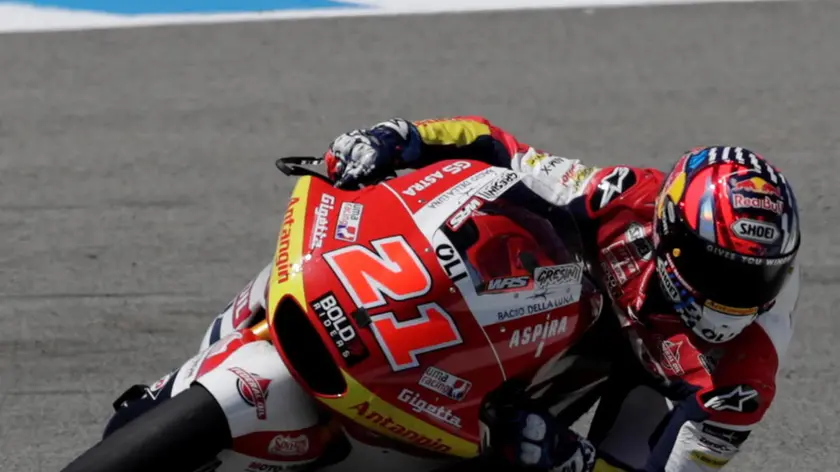 epa09173351 Italian Moto2 rider Fabio Di Giannantonio of Federal Oil GresiniTeam in action during the Spanish Motorcycling Grand Prix at Jerez racetrack in Jerez de la Frontera, southern Spain, 02 May 2021. EPA/JULIO MUNOZ