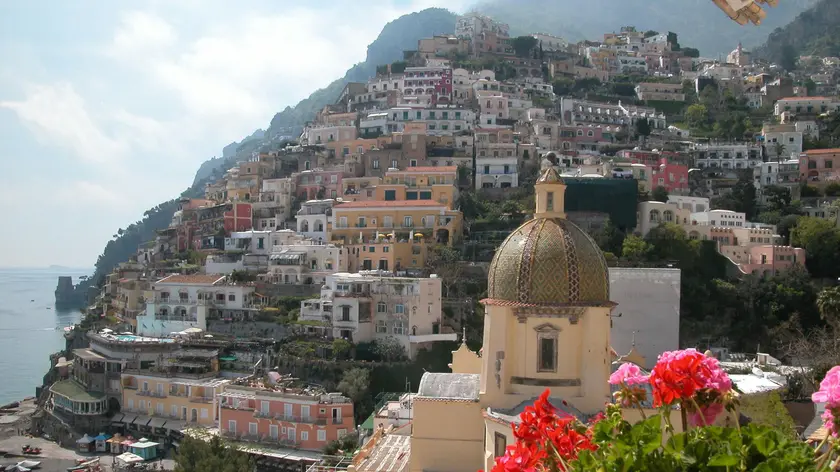 20050512 - POSITANO - CRO - Una veduta di Positano. MASSIMO CAPODANNO/ANSA/DE
