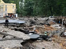 epaselect epa11606419 Damaged and flooded streets after the heavy rainfalls in a spa town Ladek-Zdroj, southwestern Poland, 15 September 2024. The southern regions of Poland are experiencing record rainfall and severe flooding caused by heavy rains from the Genoese depression "Boris", which reached Poland on Thursday, September 12. People in flooded areas of the region are being forced to evacuate, and water is flooding villages and towns. River levels are at or above alarming levels. Poland's prime minister confirmed on September 15 that one person had died as a result of the flooding. EPA/MACIEJ KULCZYNSKI POLAND OUT EPA-EFE/MACIEJ KULCZYNSKI POLAND OUT