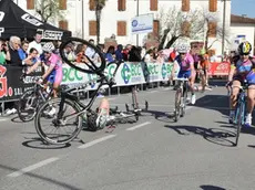 Premariacco 14 Aprile 2013. Ciclismo femminile. Caduta. Telefoto Copyright Petrussi Foto Press / Blue Foto