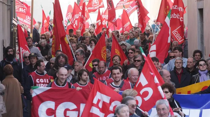 ANTEPRIMA piazza matteotti manifestazione