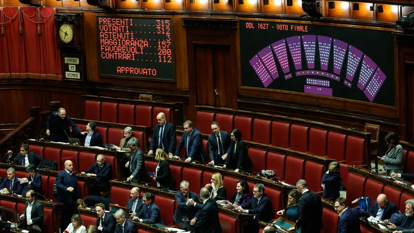Serve il doppio ok in entrambi i rami del Parlamento