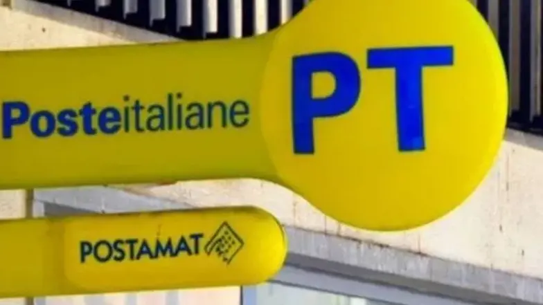 Il titolare del conto postale fu contattato telefonicamente da un uomo che si presentò come un operatore di Poste italiane