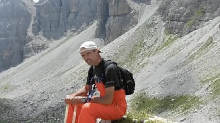 Mauro Zambon tra le “sue” montagne: era iscritto al Cai