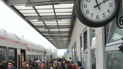 Cividale 20 ottobre 2017. Servizio sostitutivo con pulman della linea ferroviaria Cividale -Udine- Cividale. © Foto Petrussi