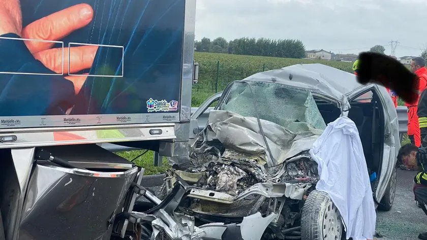 A4, Tamponamento tra un’auto e un camion tra Latisana e San Giorgio di Nogaro