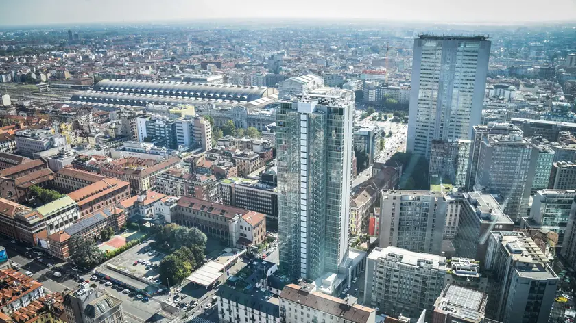 Panoramiche con Stazione Centrale Torre Galfa e Pirellone viste dal 39° piano di Palazzo Lombardia, Milano 27 Settembre 2023 ANSA/MATTEO CORNER