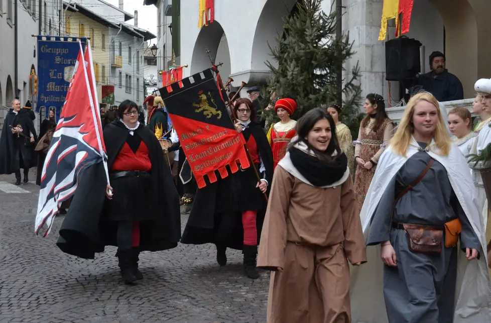 Gemona 6 gennaio 2016 tallero corteo © Petrussi Foto Press - Massimo Turco