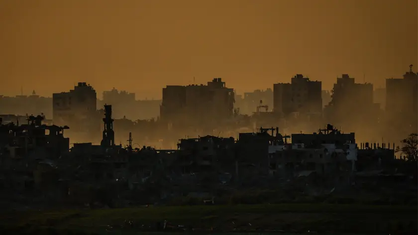 epa10949120 Smoke rises from the northern part of the Gaza Strip as a result of an Israeli airstrike, 30 October 2023. More than 8,000 Palestinians and at least 1,400 Israelis have been killed, according to the Israel Defense Forces (IDF) and the Palestinian health authority, since Hamas militants launched an attack against Israel from the Gaza Strip on 07 October, and the Israeli operations in Gaza and the West Bank which followed it. EPA/HANNIBAL HANSCHKE