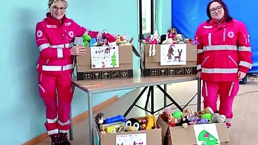 La consegna dei giocattoli alla Croce rossa