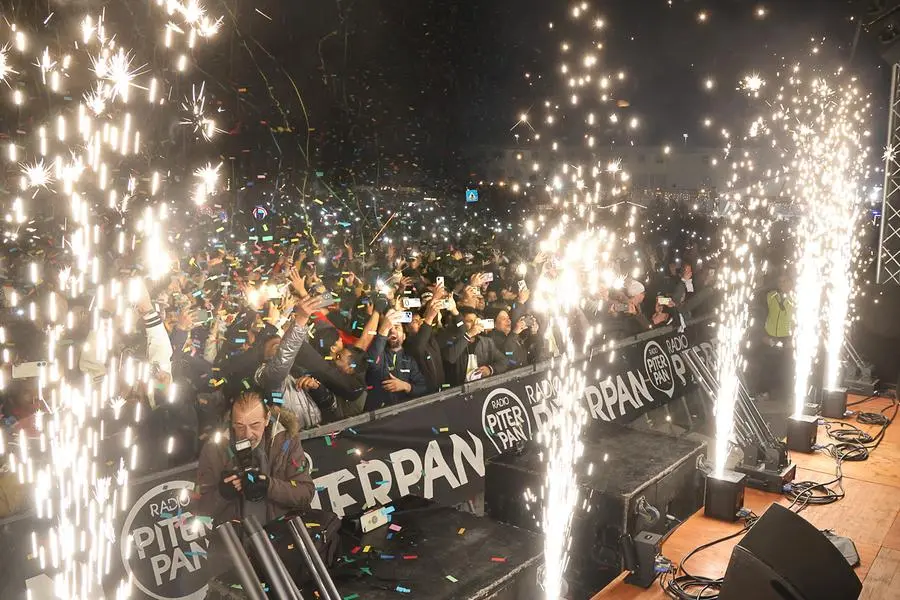 Più di tremila persone hanno partecipato alla grande festa che si è tenuta in piazza Primo Maggio a Udine (Foto Petrussi)