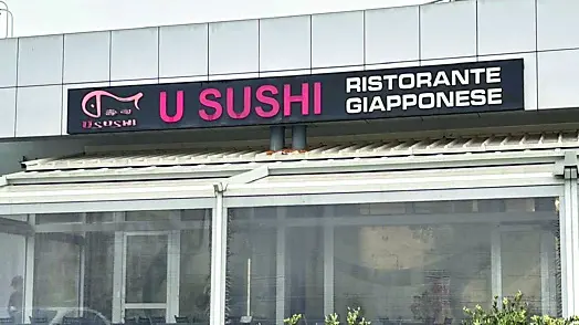 L’U Sushi 2 di via Montereale: i ladri hanno portato via il fondo cassa