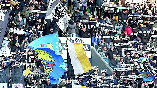 Sciarpata della Curva Nord durante la gara con l’Atalanta FOTO PETRUSSI