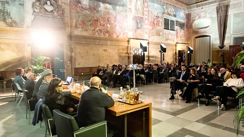 Un’immagine dell’incontro, nel 2024, nel Salone del Parlamento del Castello di Udine