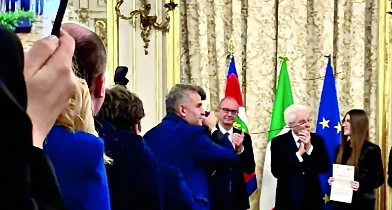 Il momento della premiazione con Mattarella