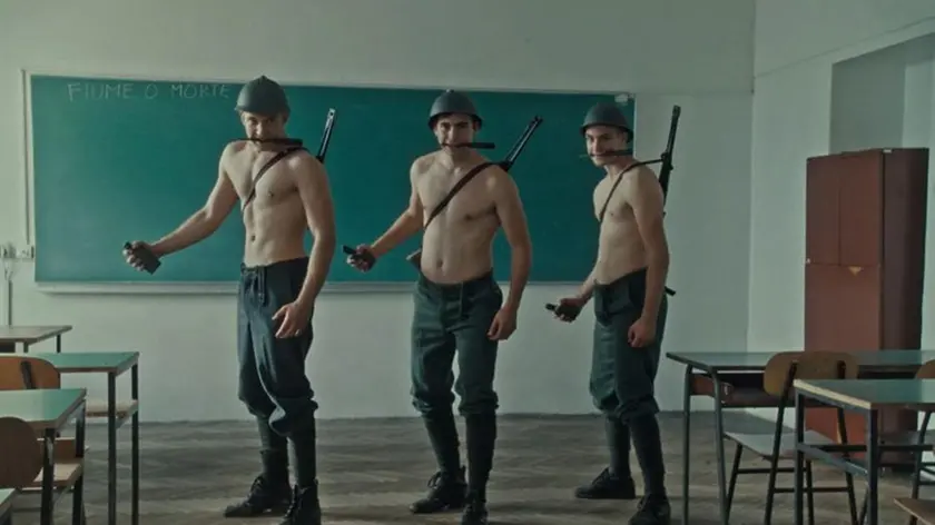 Una scena del film "Fiume o Morte!", vincitore al Festival di Rotterdam