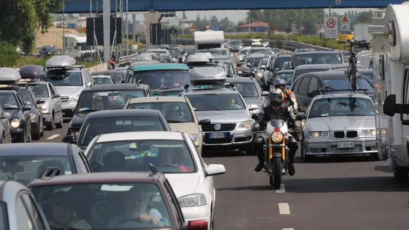 Un tratto di autostrada trafficato (foto d'archivio)