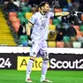 Il portiere Daniele Padelli, 39 anni, protagonista nella vittoria contro il Parma. A destra Marco Ballotta