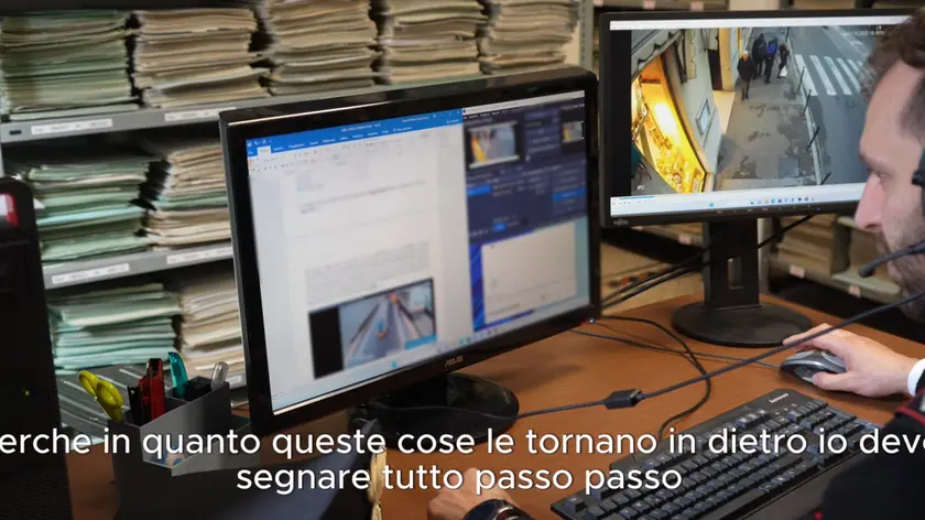 Le intercettazioni dei carabinieri e alcuni stralci della telefonata