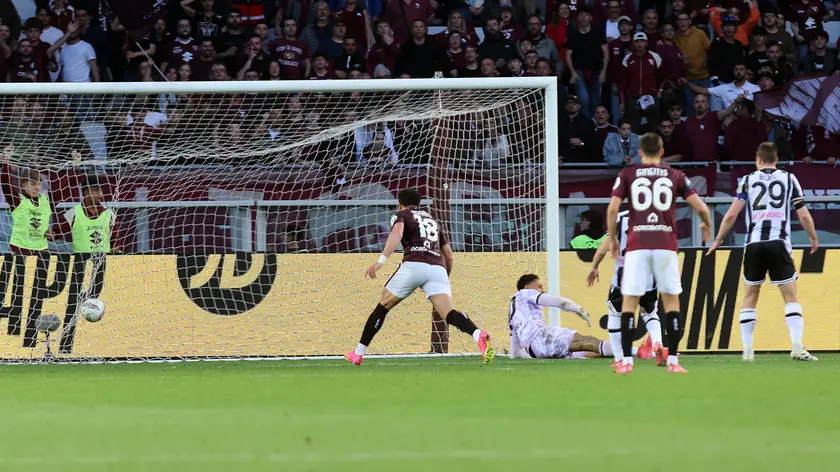 Il raddoppio del Torino nel finale. Foto Petrussi