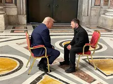 L'incontro tra Trump e Zelensky ai funerali di Papa Francesco