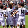 La squadra di Runjac esulta dopo