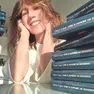 La pordenonese Odette Copat: il suo primo romanzo (a sinistra la copertina) è nelle librerie
