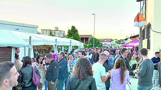 La festa sabato sera foto petrussi