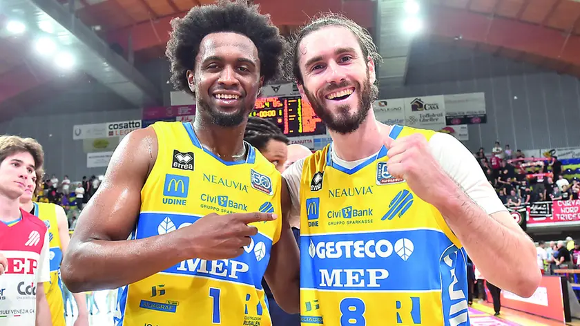 Doron Lamb e Martino Mastellari
