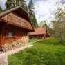 Gli chalet dell’agricomunità Bosco di Museis a Cercivento