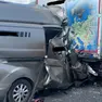 Quel che resta del furgone coinvolto nello schianto in A4
