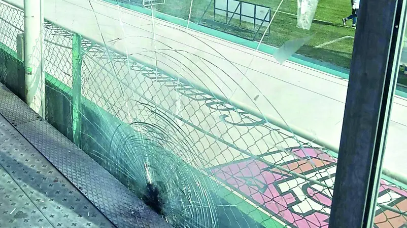 Il questore Solimene ha sottolineato la rapidità nel risalire all'auto del lancio del petardo