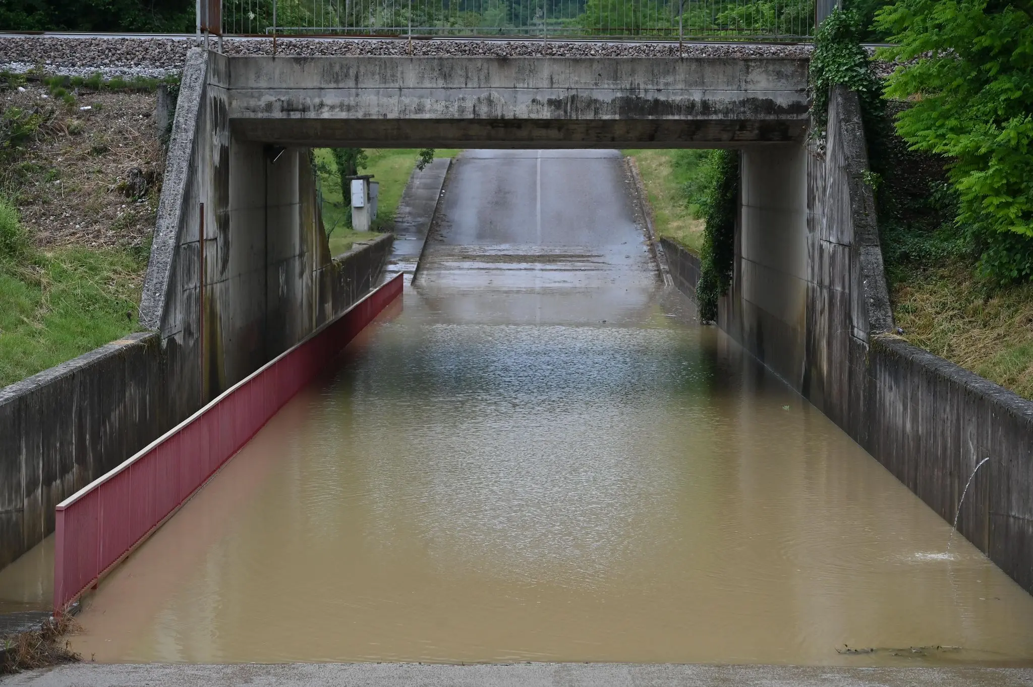 Criticittà registrate in diverse aree del territorio. Problemi in vari comuni. Tra Persereano e Percoto, il canale Ledra-Tagliamento ha scaricato a valle l’onda di piena