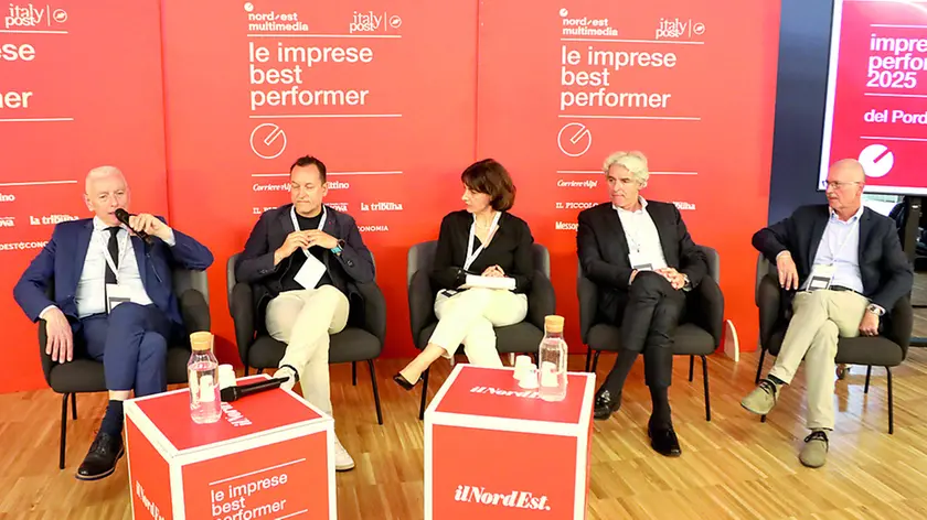 Da sinistra Giuseppe Sartori, Dario Roncadin, la giornalista Valentina Voi, Roberto Cimolai e Omar Pajer FOTOAMBROSIO/PETRUSSI