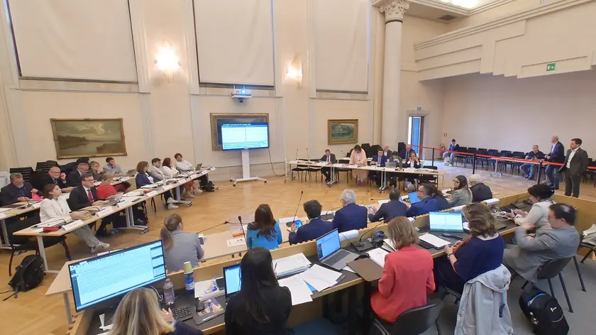 Il consiglio comunale durante la seduta del 26 maggio