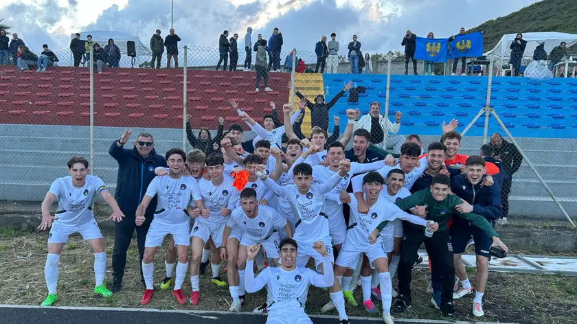 L'Under 19 del Friuli Venezia Giulia festeggia il trionfo al Torneo delle Regioni