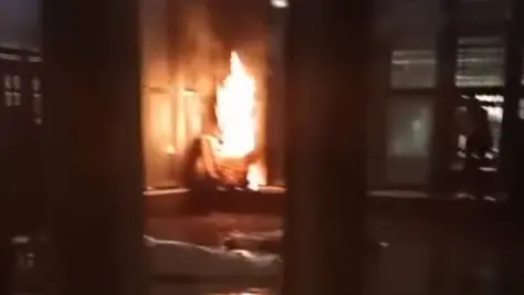 Un’immagine dei disordini dello scorso gennaio al Cpr di Gradisca d’Isonzo